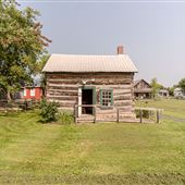 Glengarry Pioneer Musuem - Trapper's Cabin