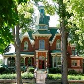 Hochelaga Inn