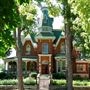 Hochelaga Inn