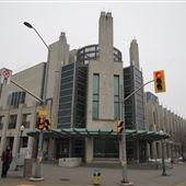 Queen's University - Stauffer Library