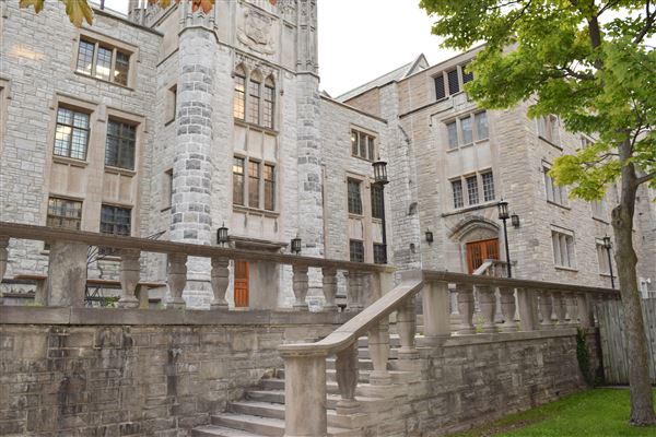 Queen's University (6/30/2017)