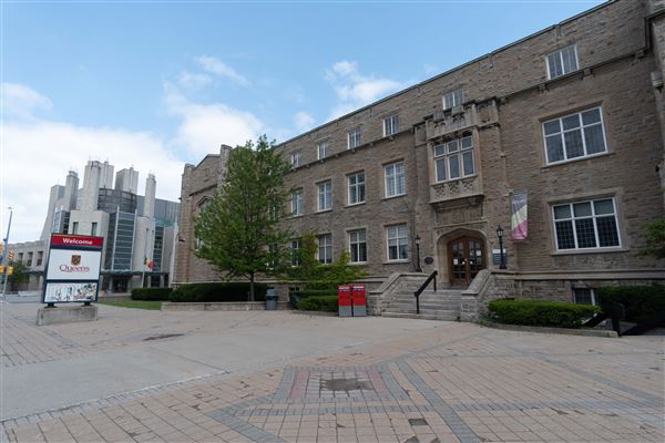 Queen's University (6/1/2021)